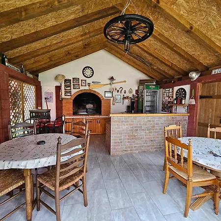 Studio Apartman Nera Holiday home