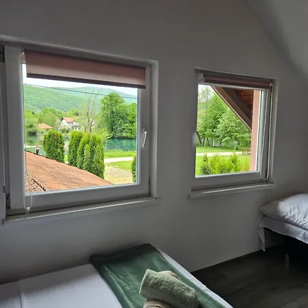 Holiday home Studio Apartman Nera